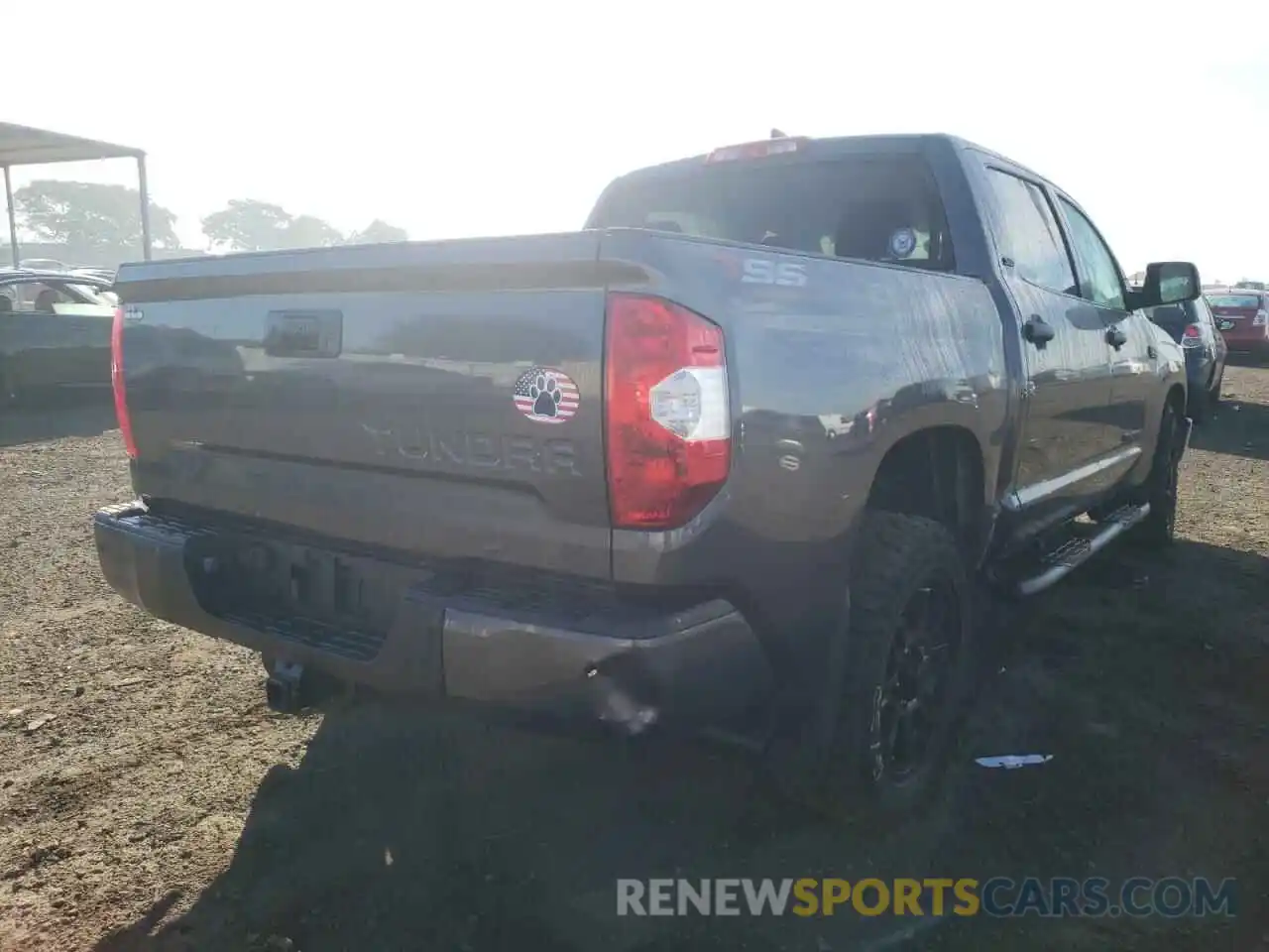 4 Photograph of a damaged car 5TFEY5F10MX279748 TOYOTA TUNDRA 2021