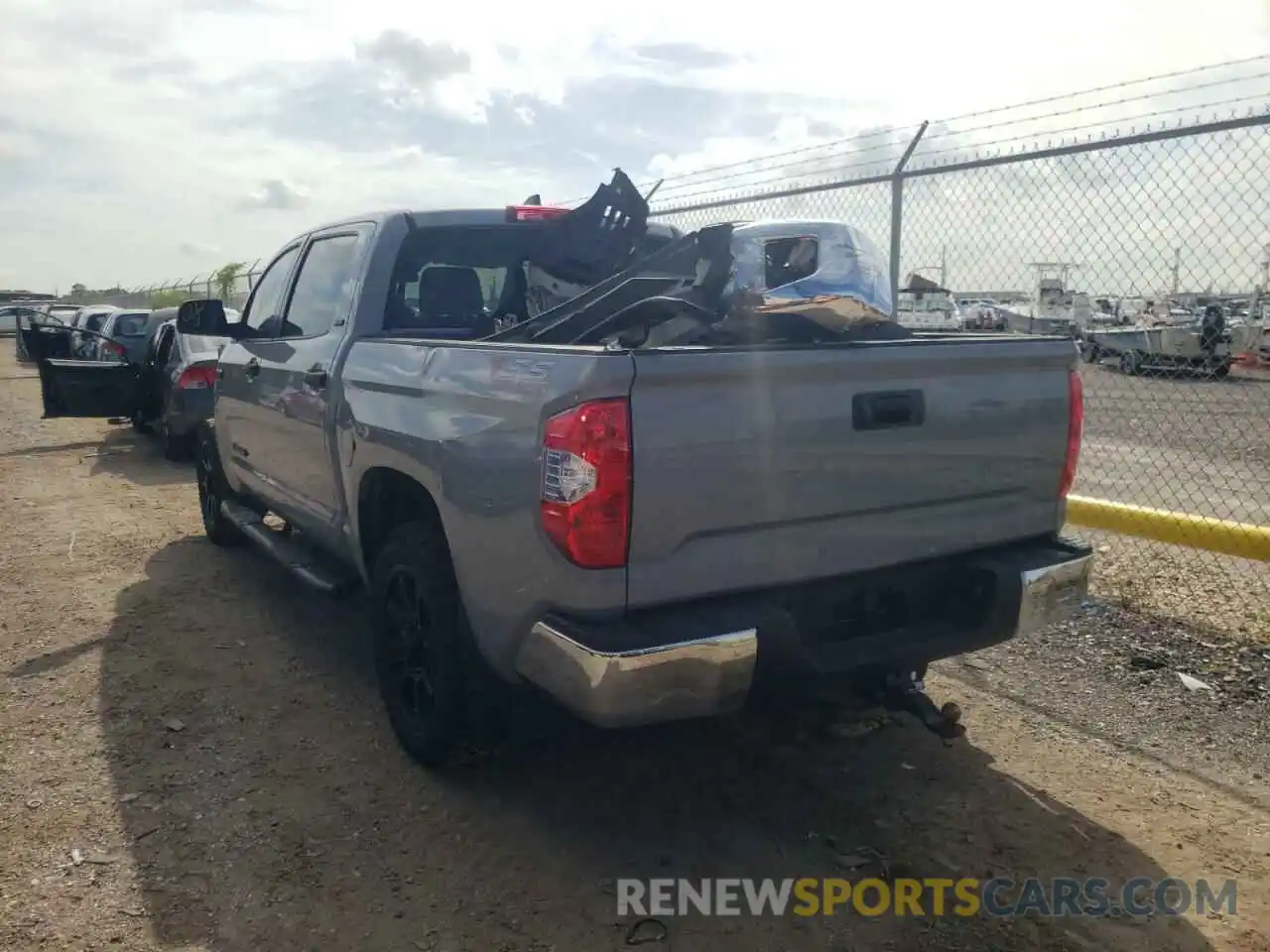 3 Photograph of a damaged car 5TFEY5F10MX299319 TOYOTA TUNDRA 2021