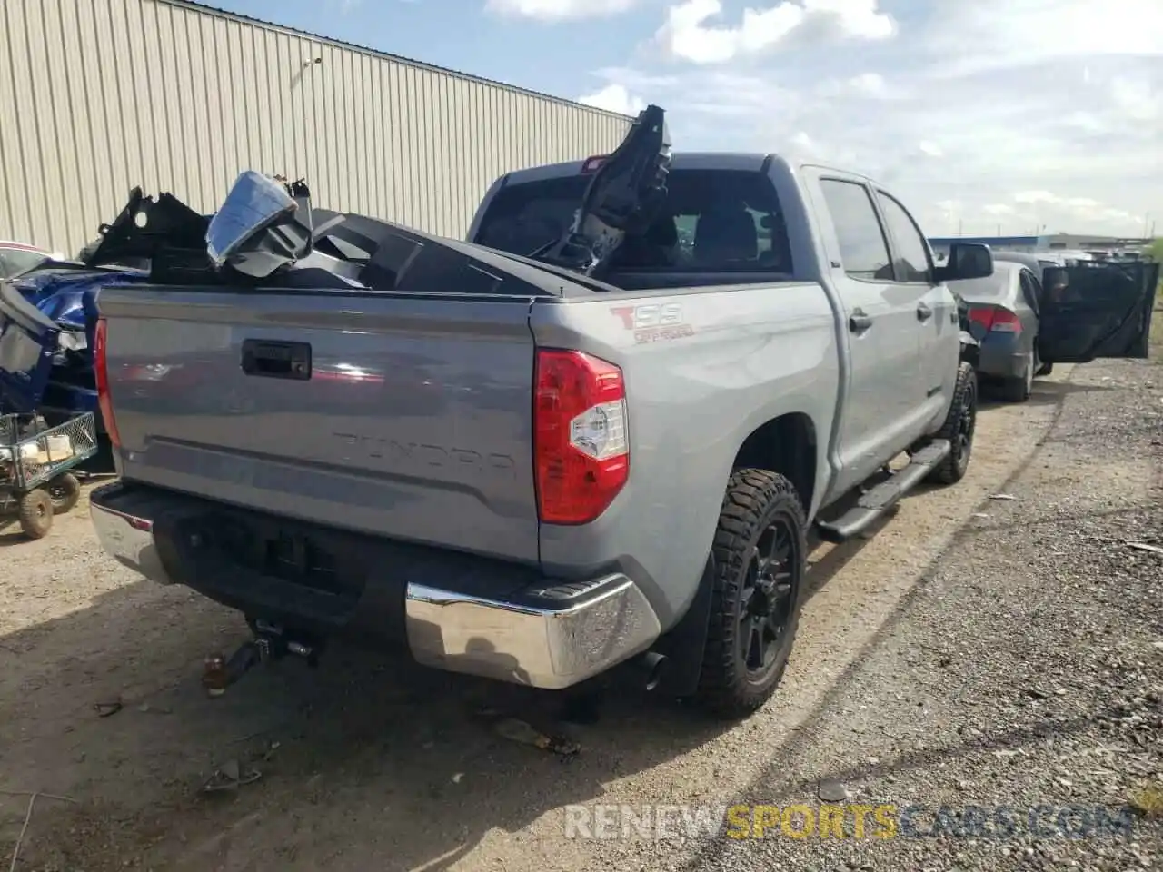 4 Photograph of a damaged car 5TFEY5F10MX299319 TOYOTA TUNDRA 2021