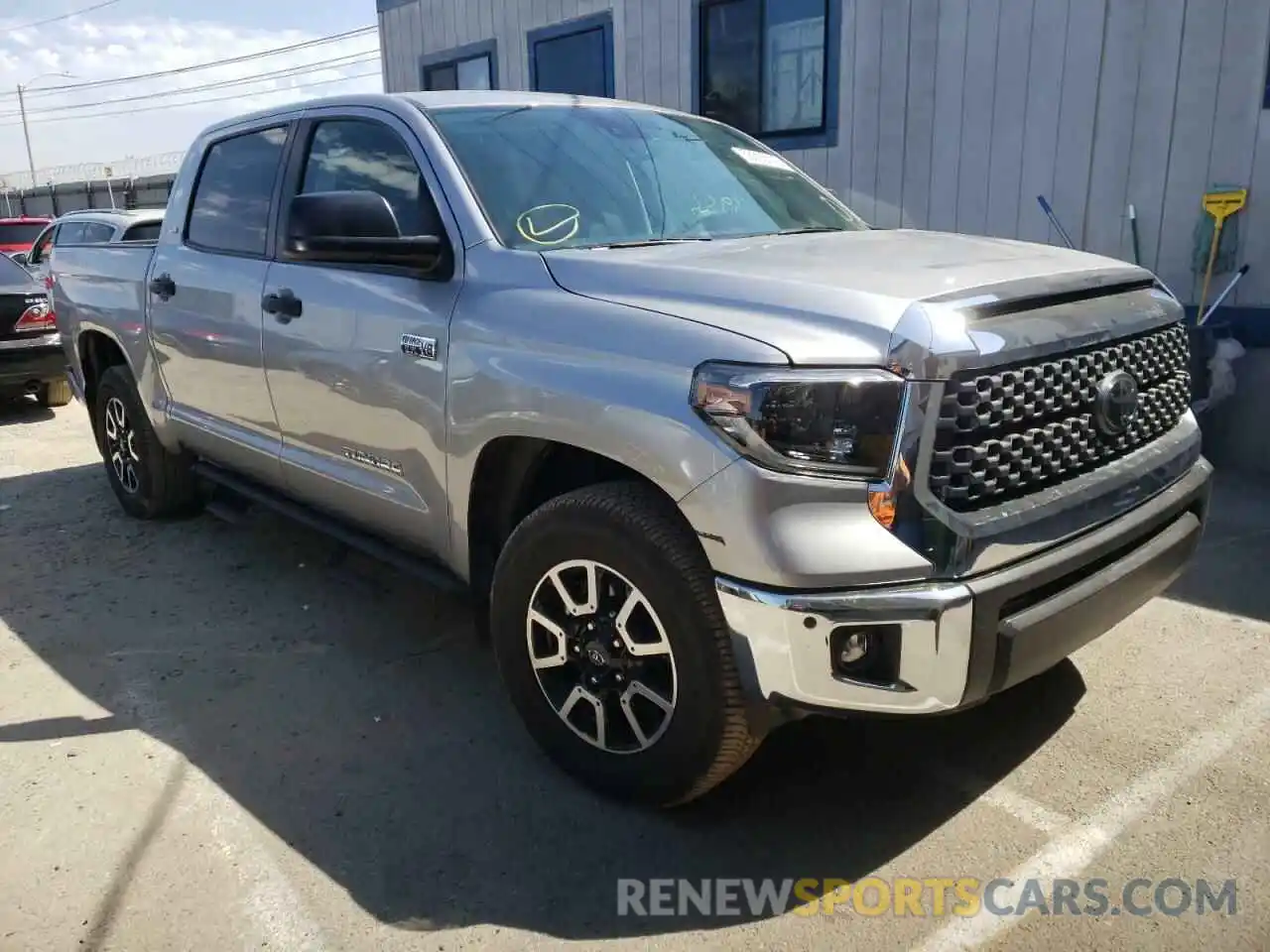 1 Photograph of a damaged car 5TFEY5F10MX299854 TOYOTA TUNDRA 2021