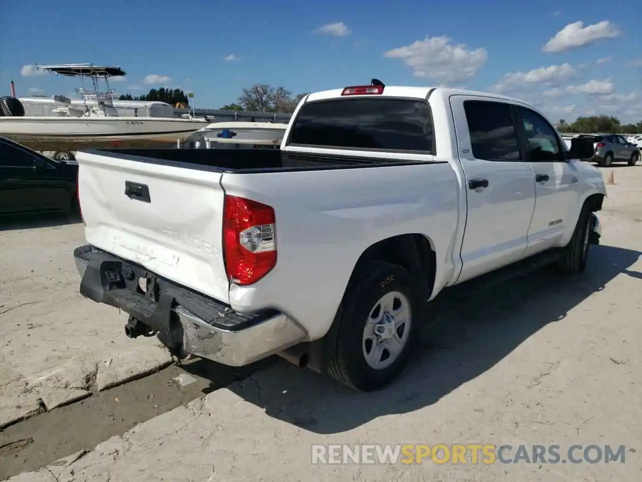 4 Photograph of a damaged car 5TFEY5F11MX274185 TOYOTA TUNDRA 2021