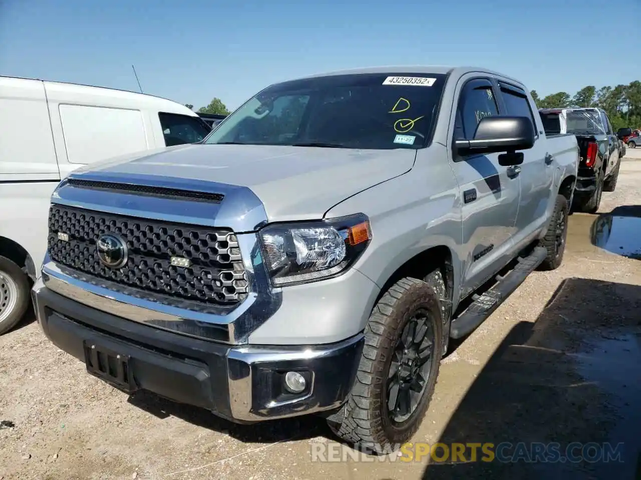 2 Photograph of a damaged car 5TFEY5F11MX275305 TOYOTA TUNDRA 2021