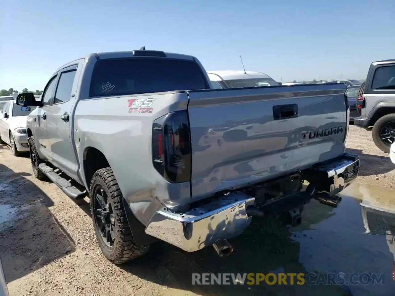 3 Photograph of a damaged car 5TFEY5F11MX275305 TOYOTA TUNDRA 2021