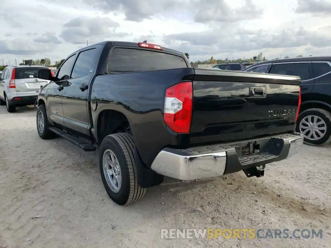 3 Photograph of a damaged car 5TFEY5F11MX277443 TOYOTA TUNDRA 2021