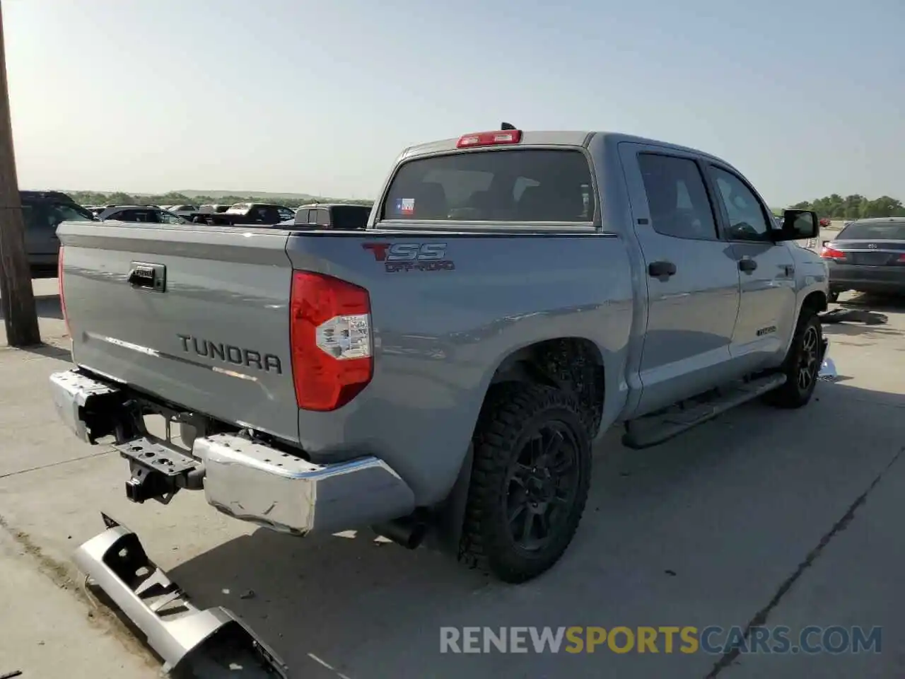 4 Photograph of a damaged car 5TFEY5F11MX299989 TOYOTA TUNDRA 2021