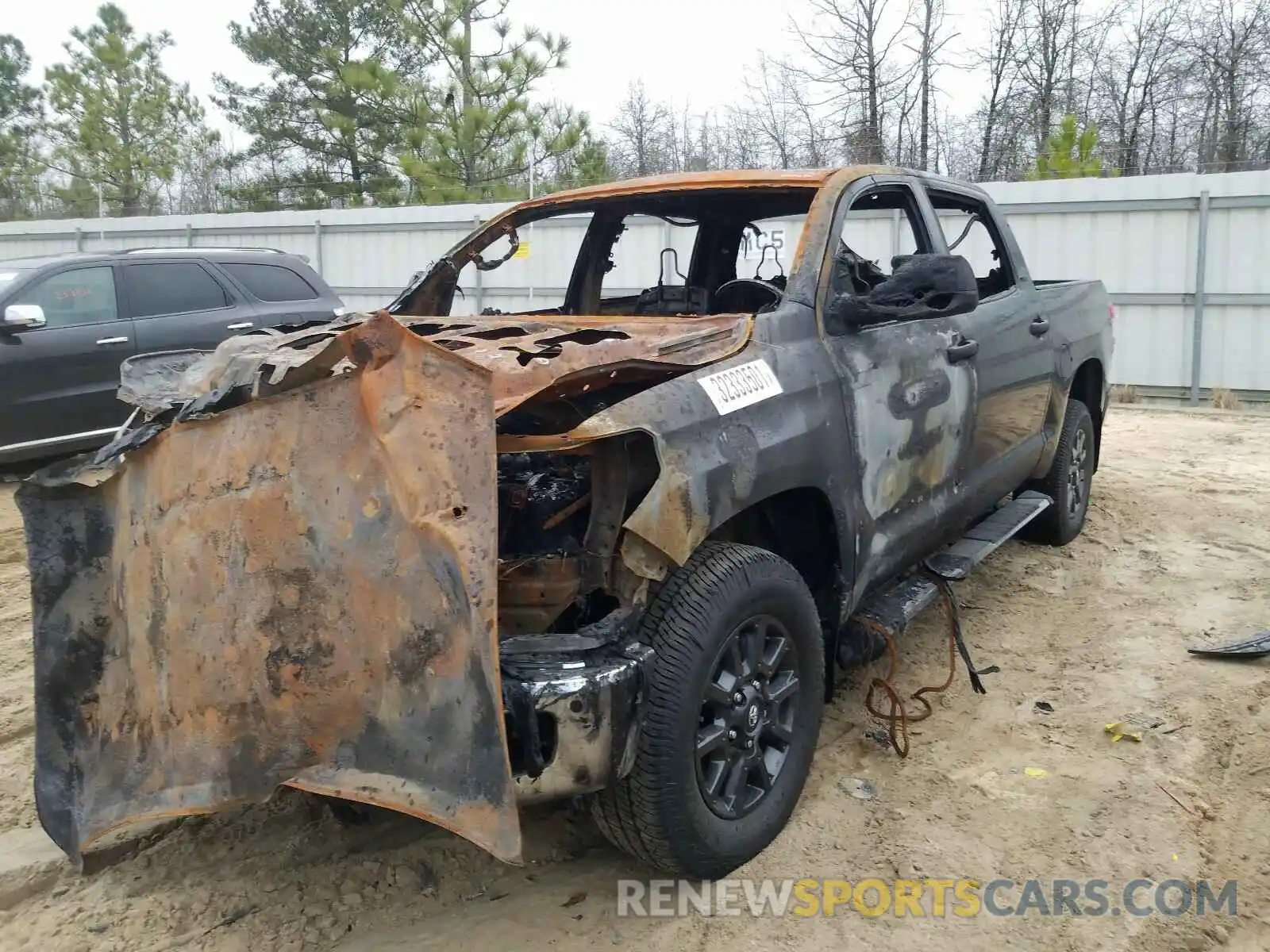 2 Photograph of a damaged car 5TFEY5F12MX273255 TOYOTA TUNDRA 2021