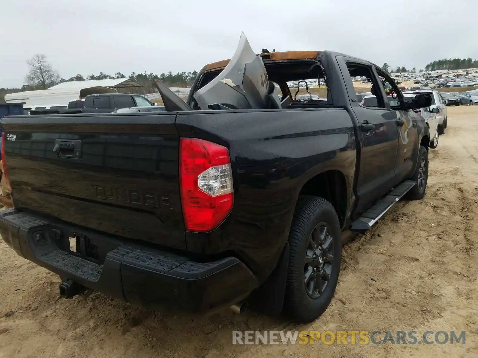 4 Photograph of a damaged car 5TFEY5F12MX273255 TOYOTA TUNDRA 2021