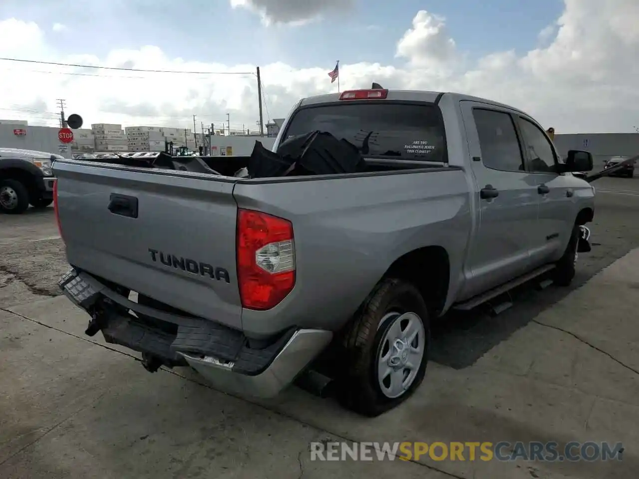 4 Photograph of a damaged car 5TFEY5F12MX279783 TOYOTA TUNDRA 2021