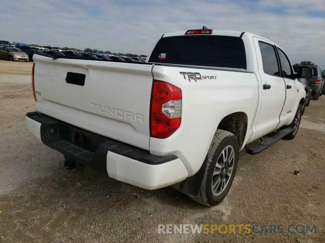 4 Photograph of a damaged car 5TFEY5F12MX284062 TOYOTA TUNDRA 2021