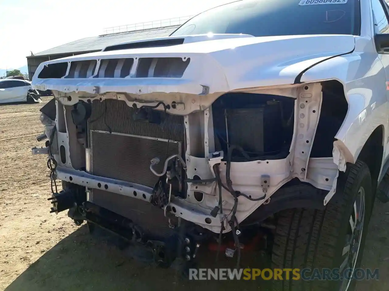 9 Photograph of a damaged car 5TFEY5F14MX276190 TOYOTA TUNDRA 2021