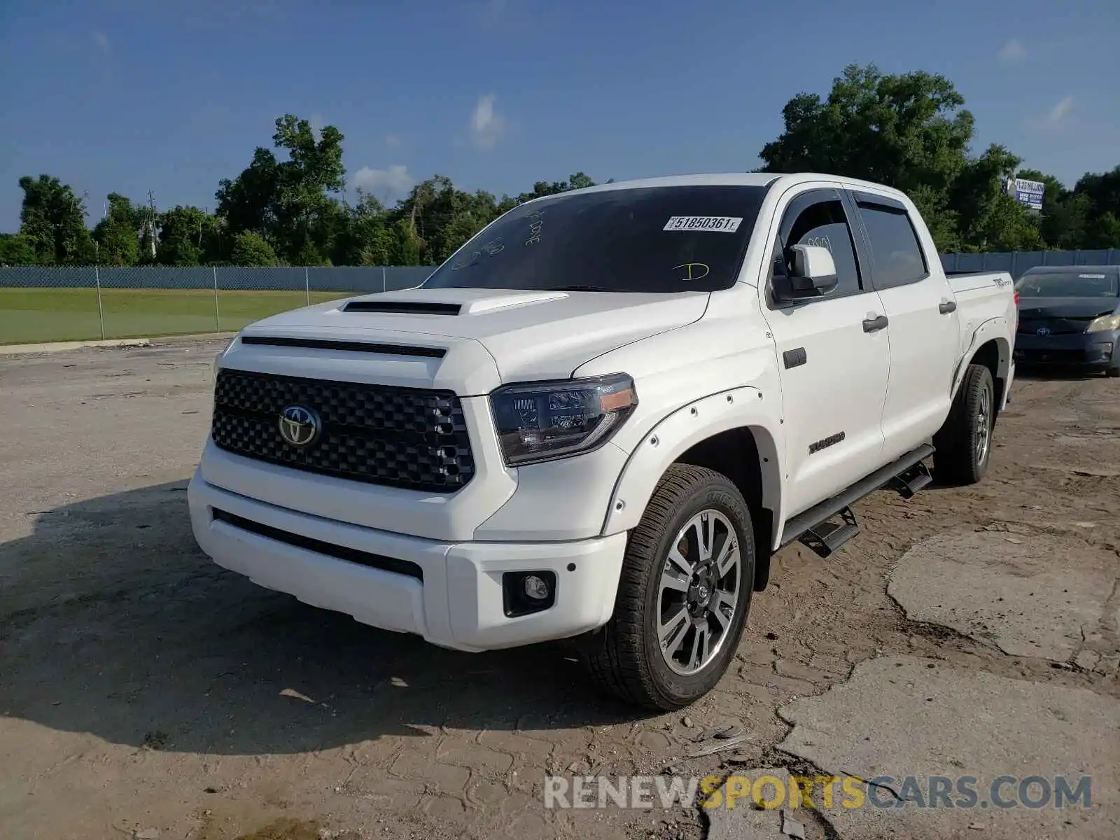 2 Photograph of a damaged car 5TFEY5F15MX281365 TOYOTA TUNDRA 2021