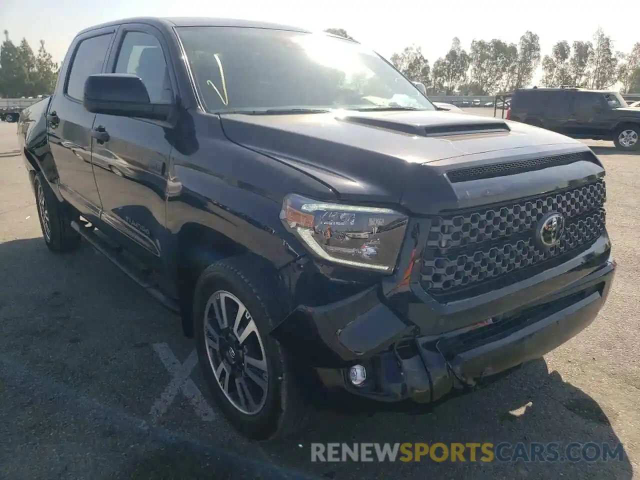 1 Photograph of a damaged car 5TFEY5F15MX288123 TOYOTA TUNDRA 2021