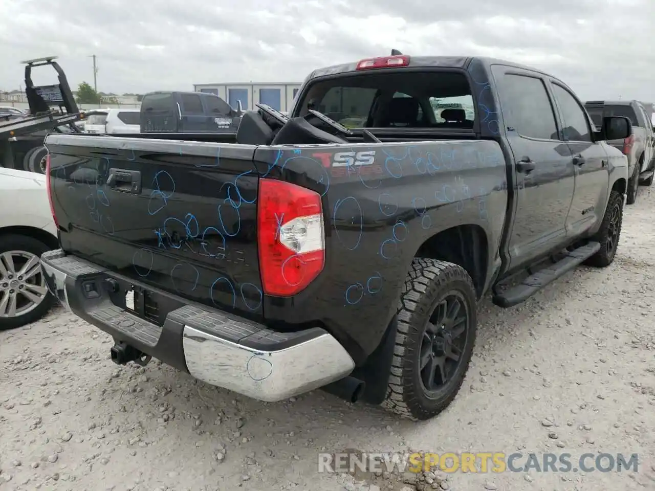 4 Photograph of a damaged car 5TFEY5F17MX290729 TOYOTA TUNDRA 2021