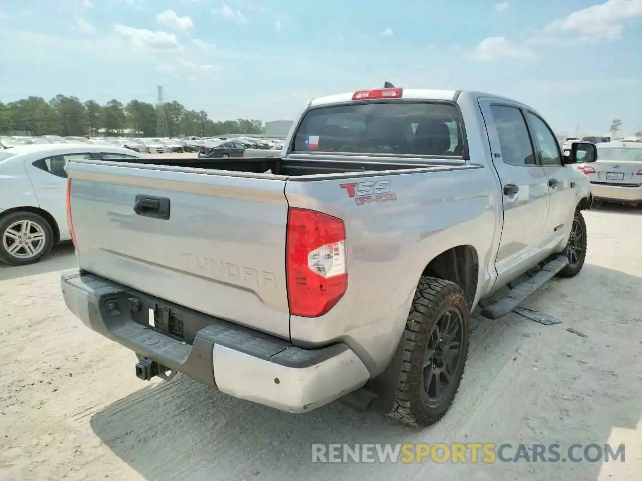 4 Photograph of a damaged car 5TFEY5F17MX292755 TOYOTA TUNDRA 2021