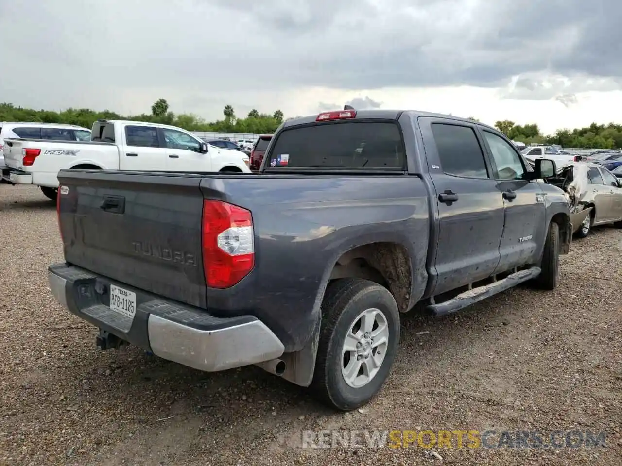 4 Photograph of a damaged car 5TFEY5F17MX298300 TOYOTA TUNDRA 2021