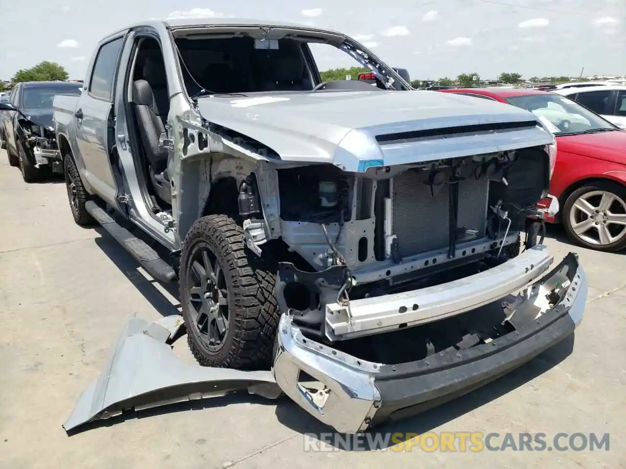 1 Photograph of a damaged car 5TFEY5F18MX286124 TOYOTA TUNDRA 2021