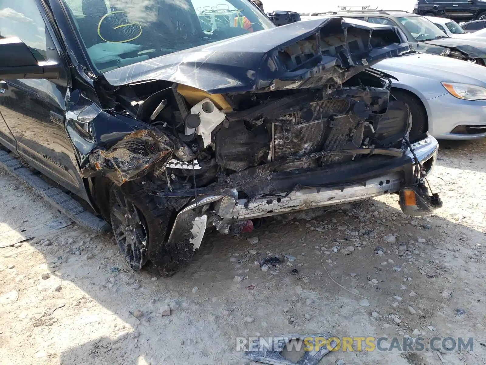 9 Photograph of a damaged car 5TFEY5F19MX272958 TOYOTA TUNDRA 2021