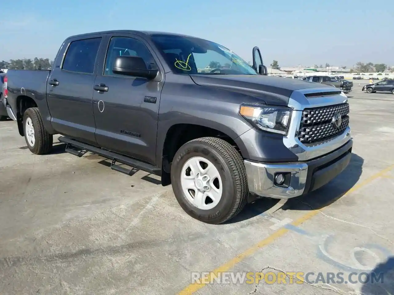 1 Photograph of a damaged car 5TFEY5F19MX275861 TOYOTA TUNDRA 2021