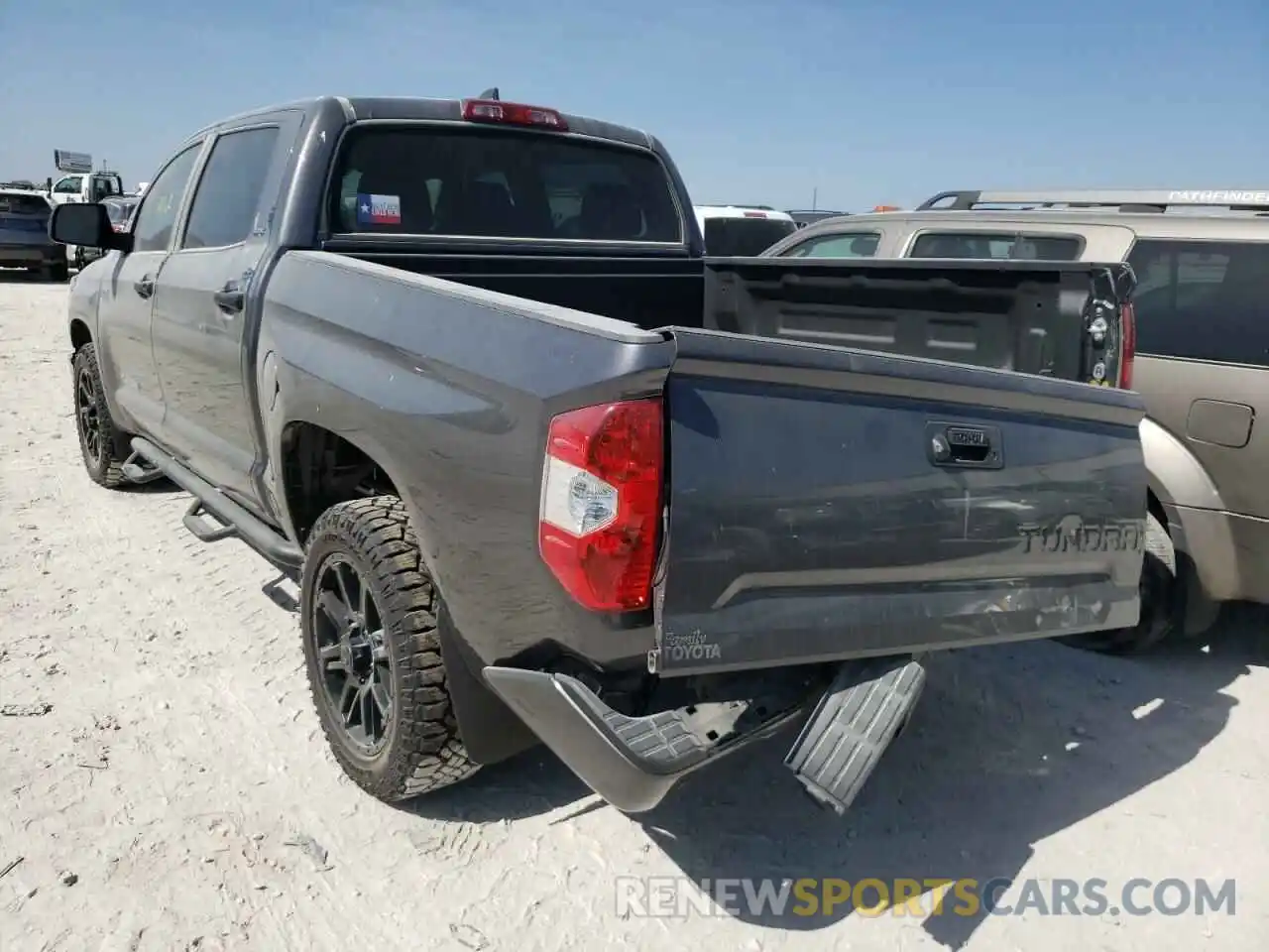 3 Photograph of a damaged car 5TFEY5F19MX299321 TOYOTA TUNDRA 2021