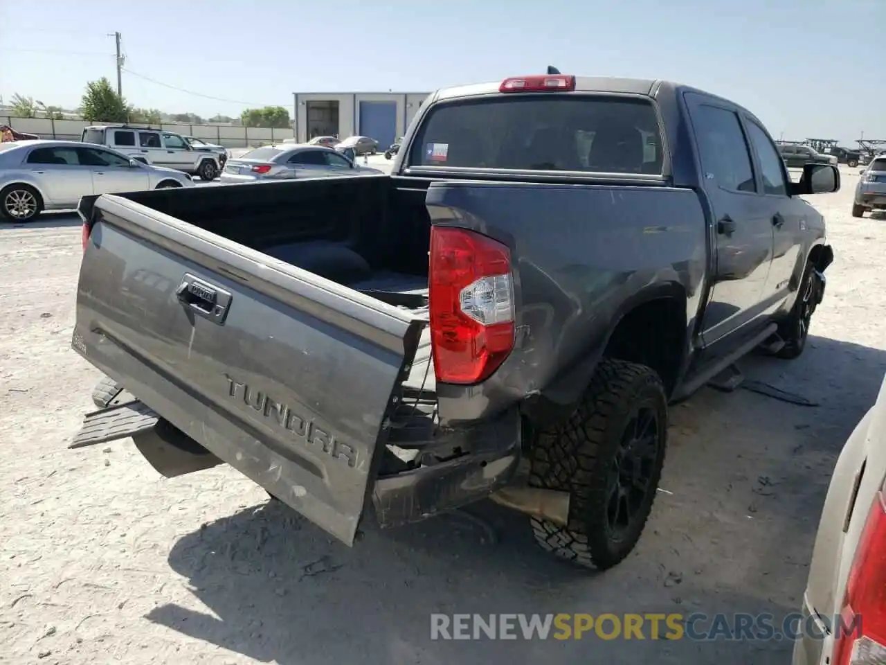 4 Photograph of a damaged car 5TFEY5F19MX299321 TOYOTA TUNDRA 2021