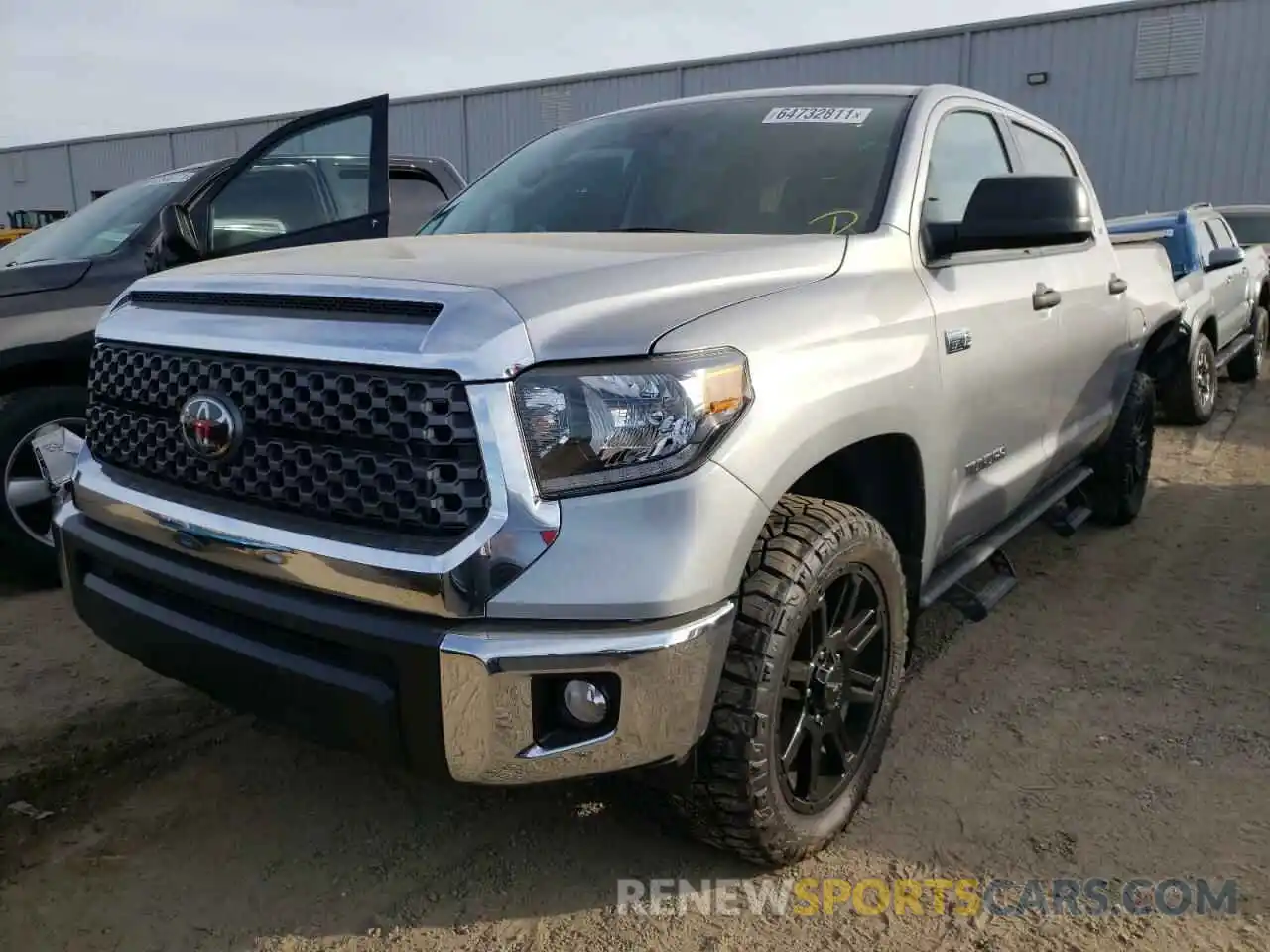 2 Photograph of a damaged car 5TFEY5F1XMX274606 TOYOTA TUNDRA 2021