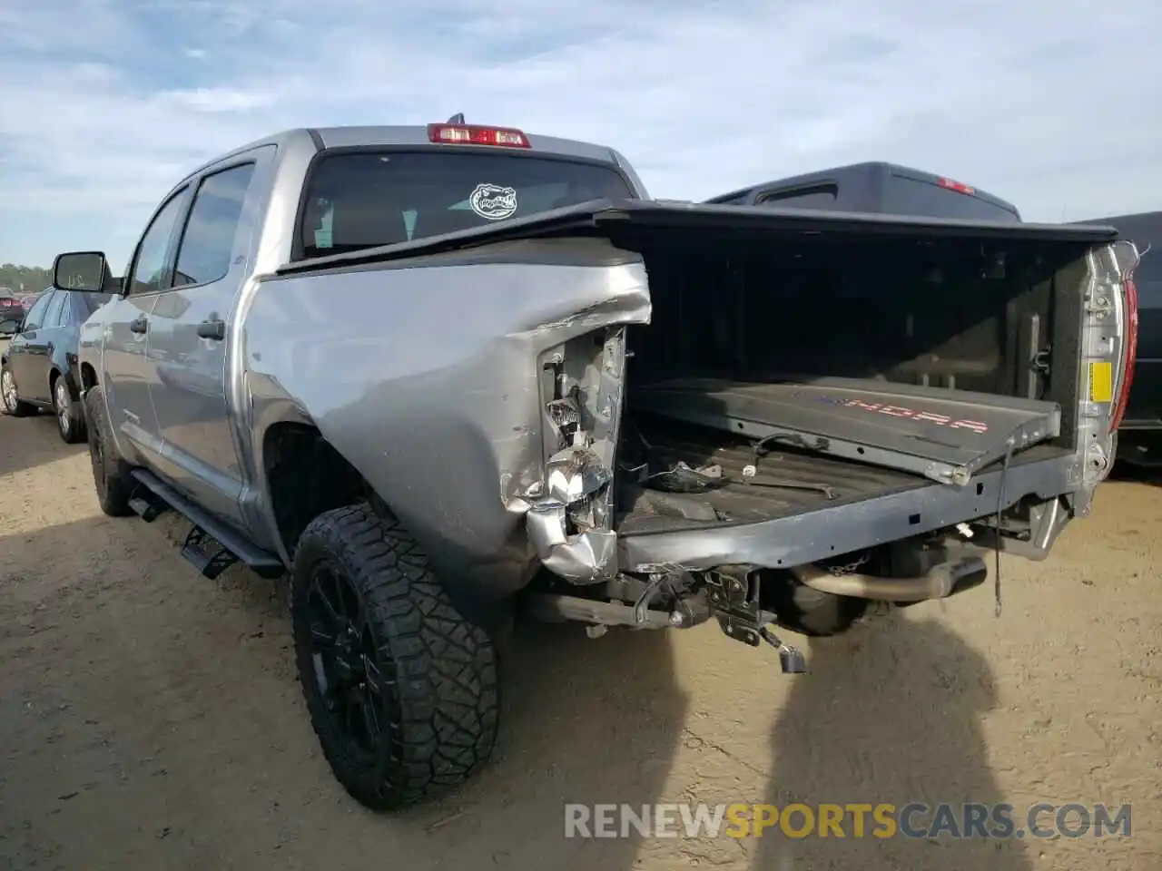 3 Photograph of a damaged car 5TFEY5F1XMX274606 TOYOTA TUNDRA 2021