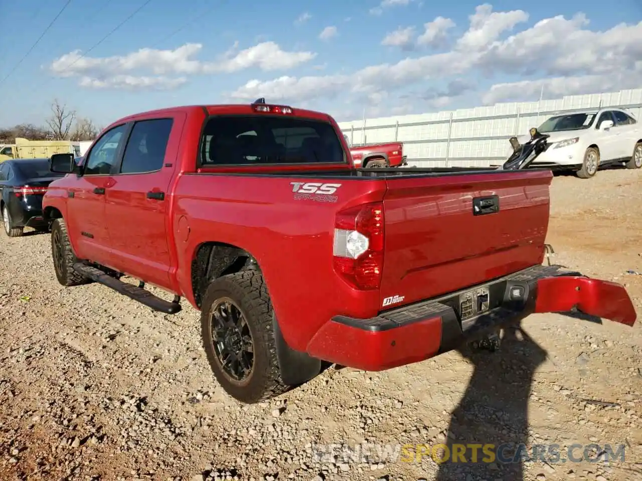 3 Photograph of a damaged car 5TFEY5F1XMX284150 TOYOTA TUNDRA 2021