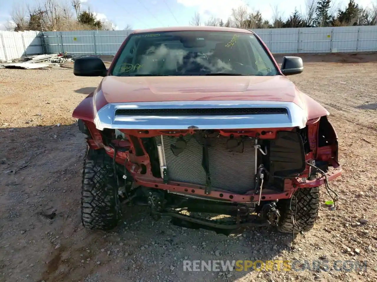 9 Photograph of a damaged car 5TFEY5F1XMX284150 TOYOTA TUNDRA 2021