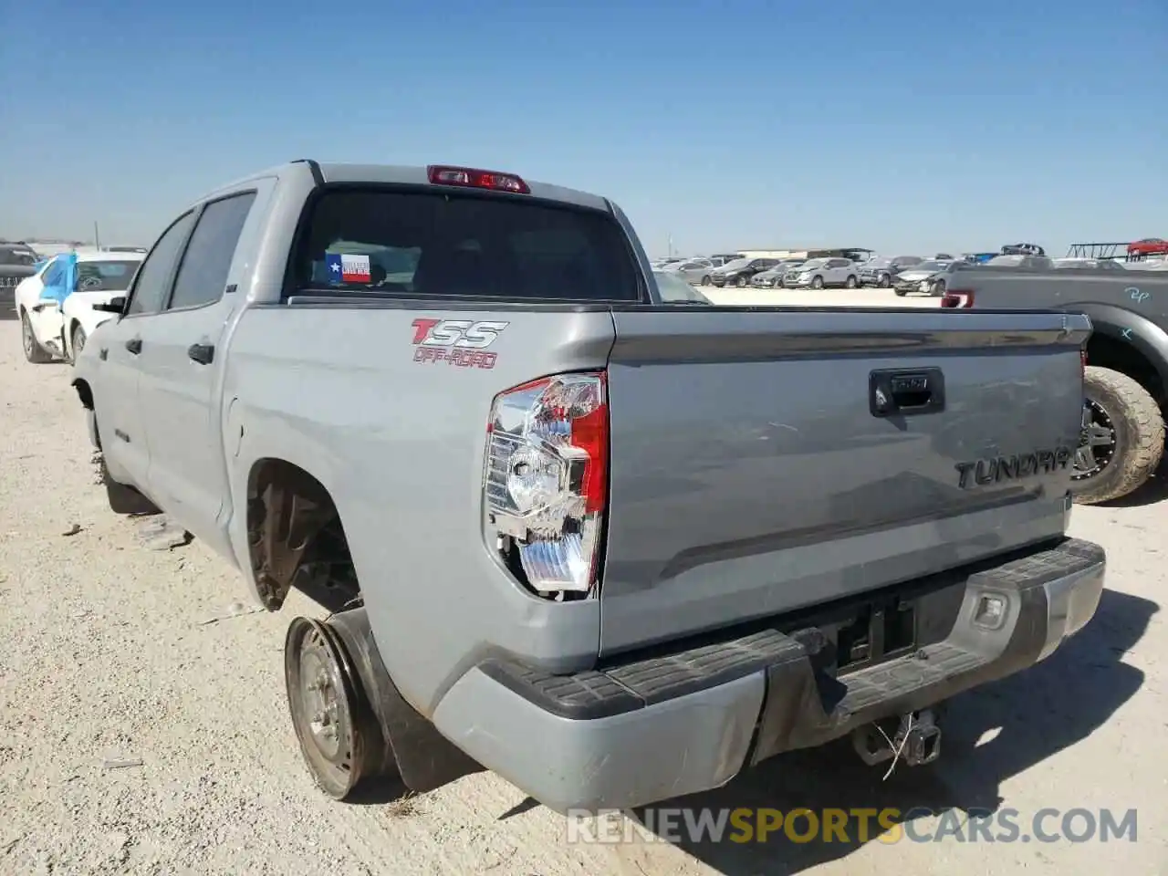 3 Photograph of a damaged car 5TFEY5F1XMX295908 TOYOTA TUNDRA 2021