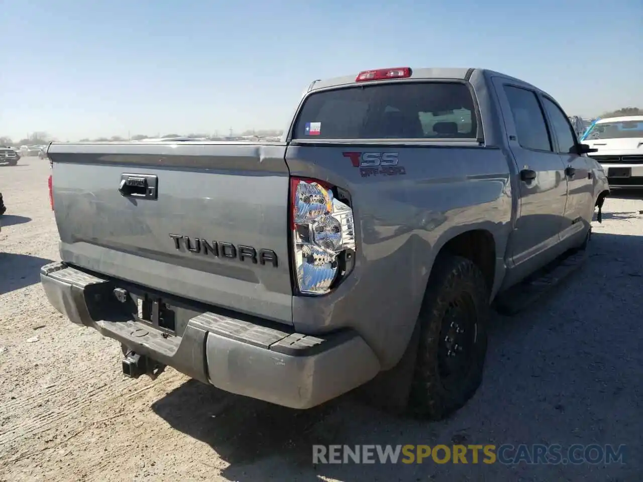 4 Photograph of a damaged car 5TFEY5F1XMX295908 TOYOTA TUNDRA 2021