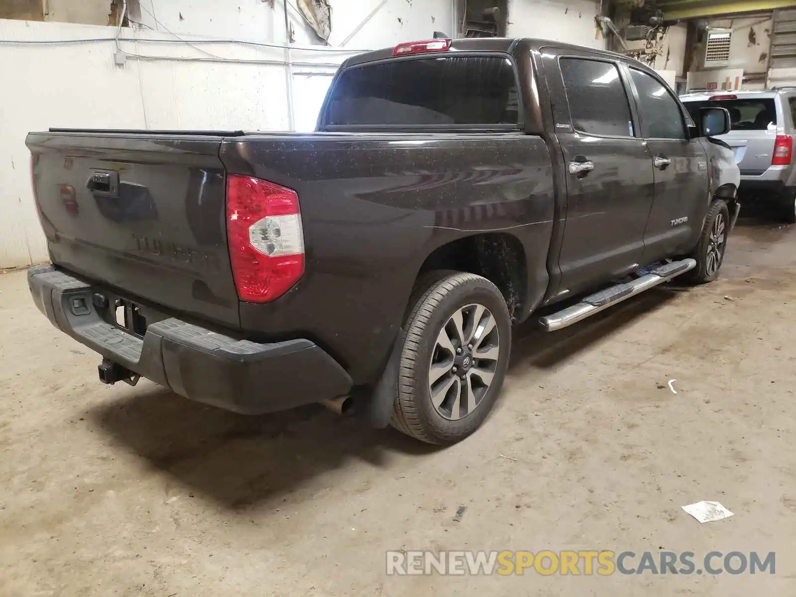 4 Photograph of a damaged car 5TFFY5F18MX278772 TOYOTA TUNDRA 2021