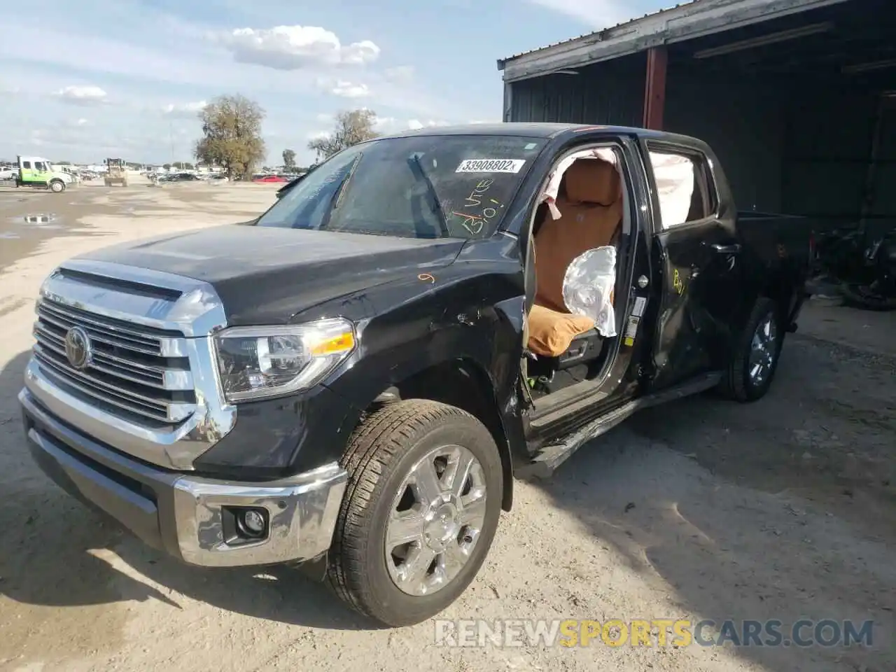 2 Photograph of a damaged car 5TFGY5F1XMX282357 TOYOTA TUNDRA 2021