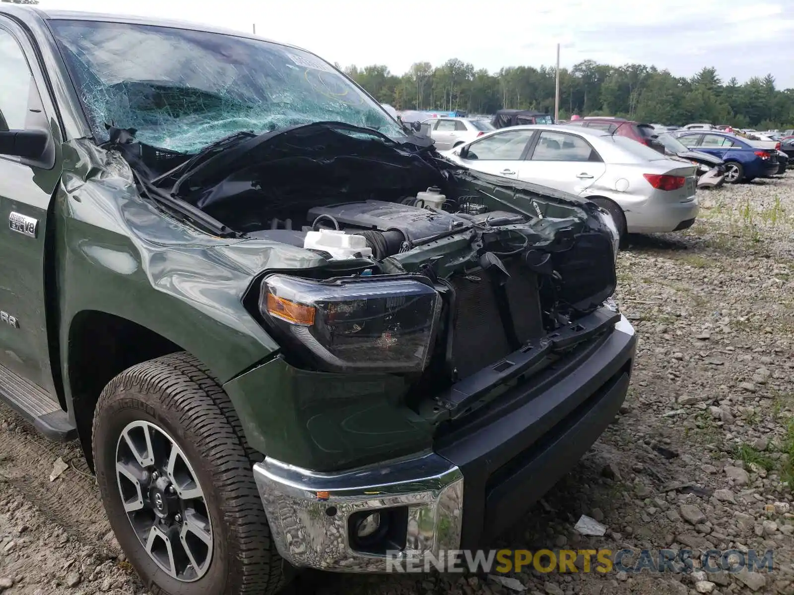 9 Photograph of a damaged car 5TFHY5F10MX968962 TOYOTA TUNDRA 2021