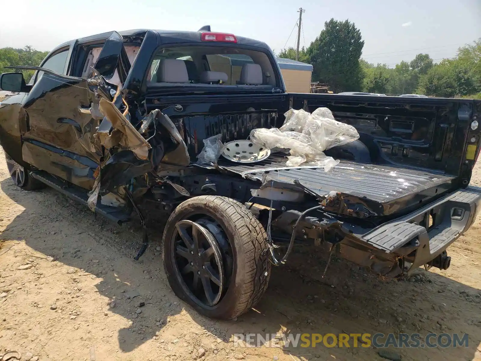 9 Photograph of a damaged car 5TFHY5F10MX980660 TOYOTA TUNDRA 2021