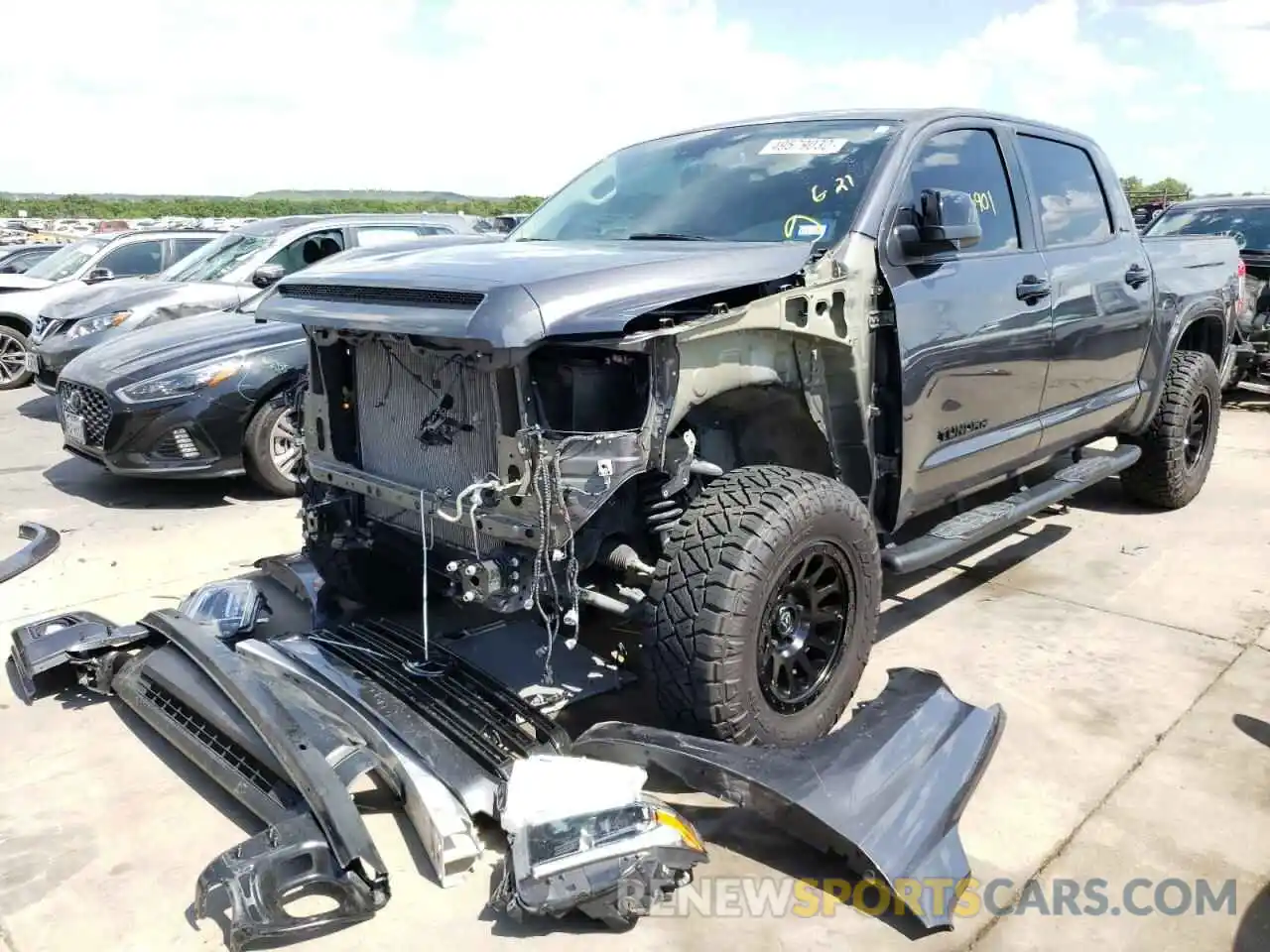 2 Photograph of a damaged car 5TFHY5F10MX991237 TOYOTA TUNDRA 2021