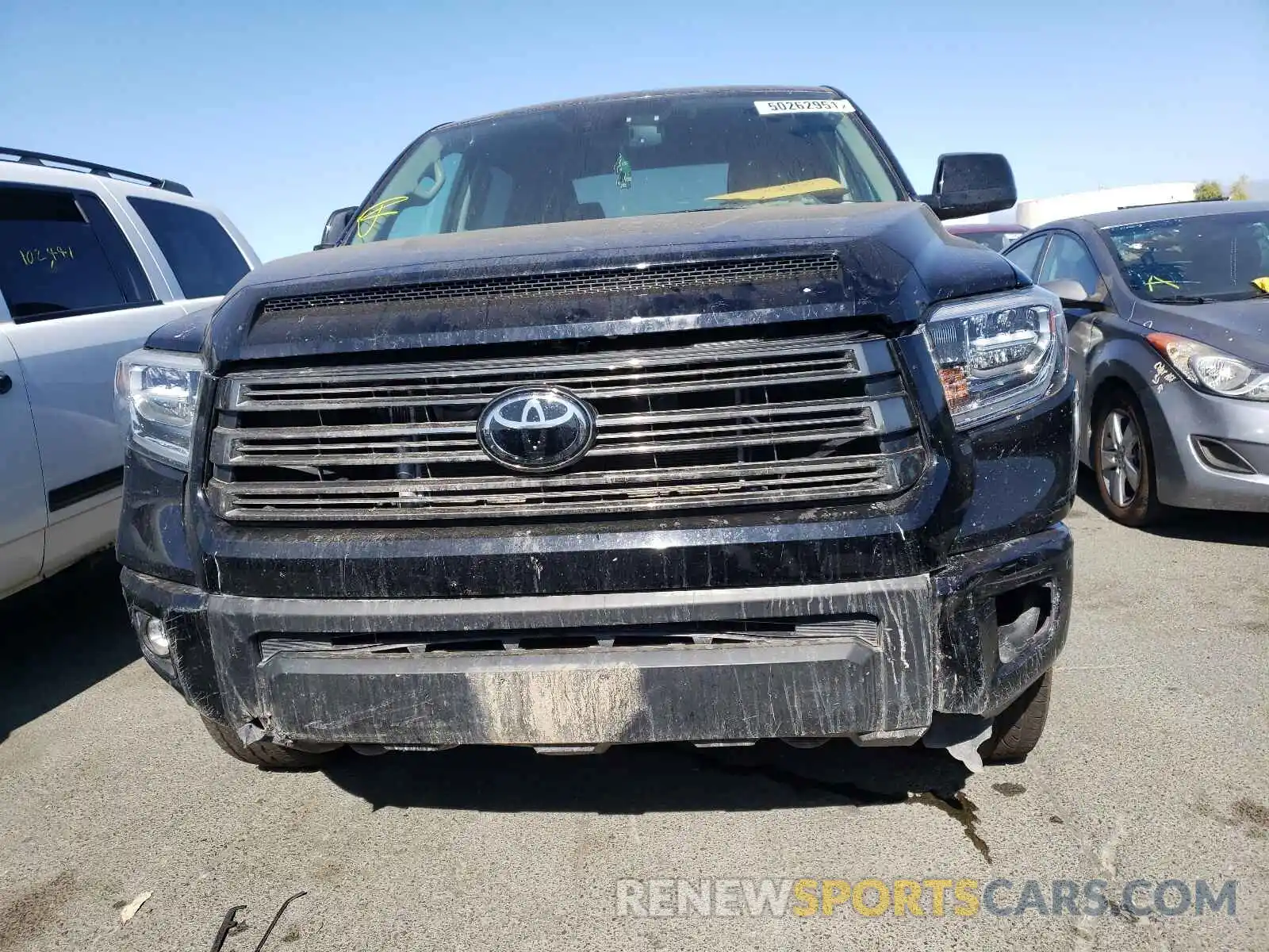 9 Photograph of a damaged car 5TFHY5F12MX964461 TOYOTA TUNDRA 2021