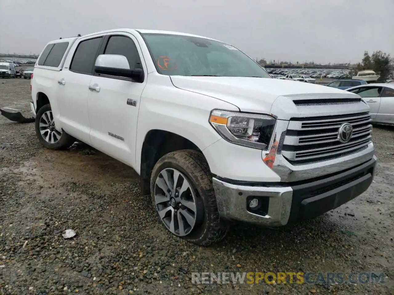 1 Photograph of a damaged car 5TFHY5F14MX979589 TOYOTA TUNDRA 2021