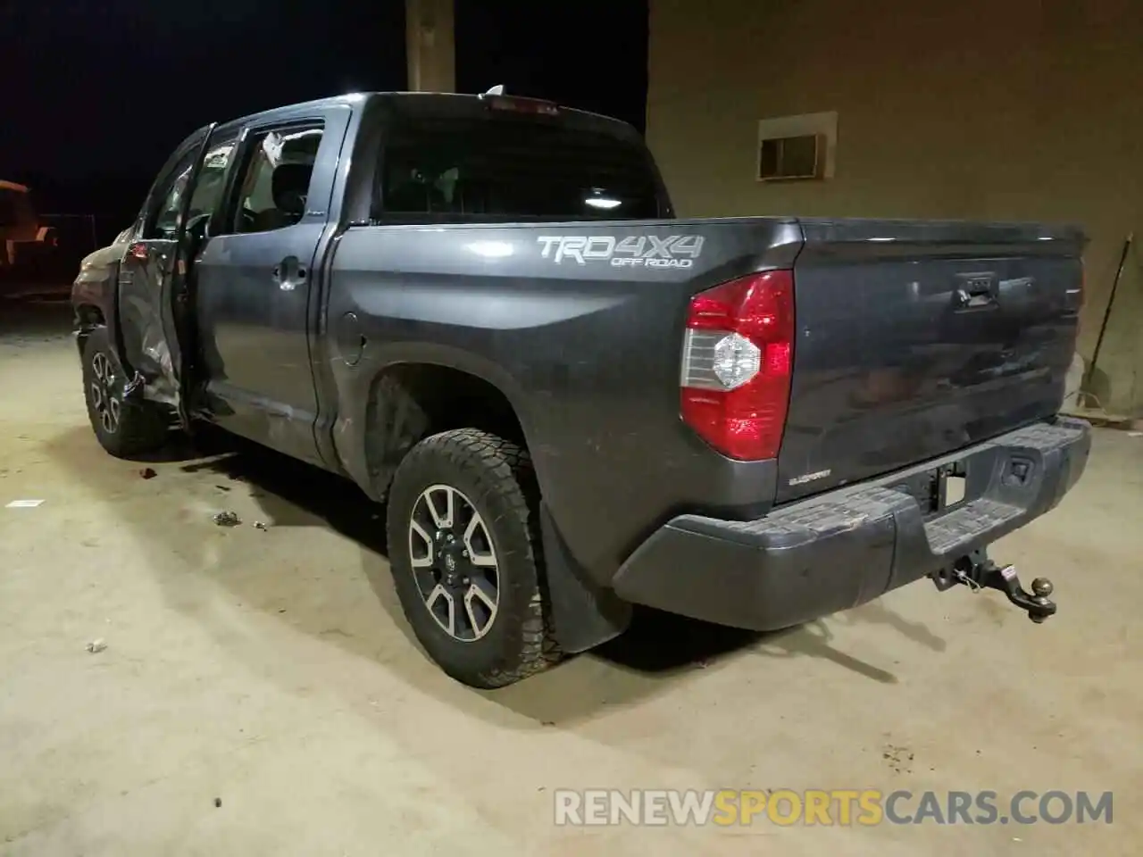 3 Photograph of a damaged car 5TFHY5F16MX991128 TOYOTA TUNDRA 2021