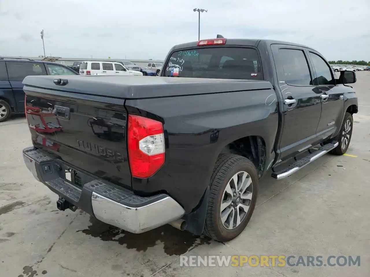 4 Photograph of a damaged car 5TFHY5F18MX029784 TOYOTA TUNDRA 2021