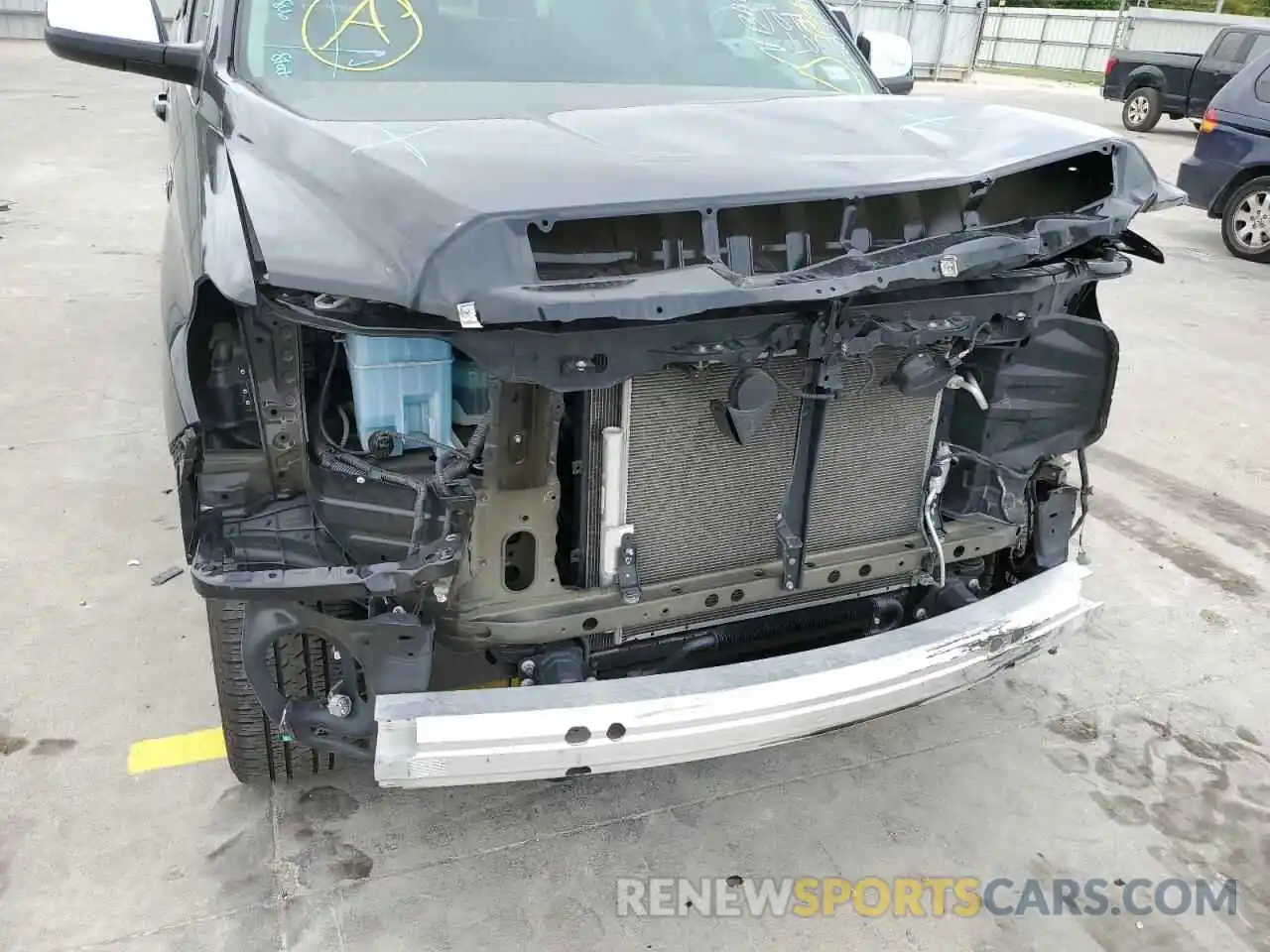 9 Photograph of a damaged car 5TFHY5F18MX029784 TOYOTA TUNDRA 2021