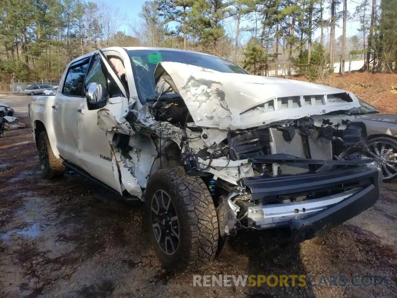 1 Photograph of a damaged car 5TFHY5F19MX016185 TOYOTA TUNDRA 2021