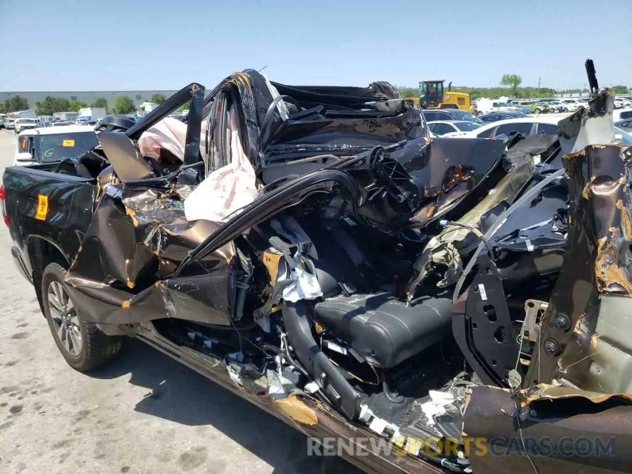 9 Photograph of a damaged car 5TFHY5F1XMX022934 TOYOTA TUNDRA 2021