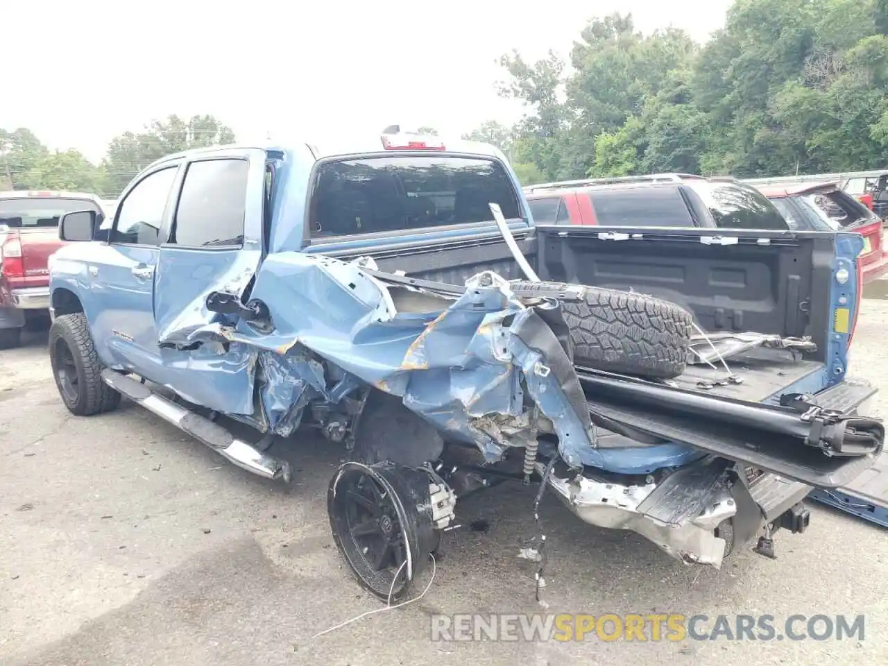 3 Photograph of a damaged car 5TFHY5F1XMX981489 TOYOTA TUNDRA 2021