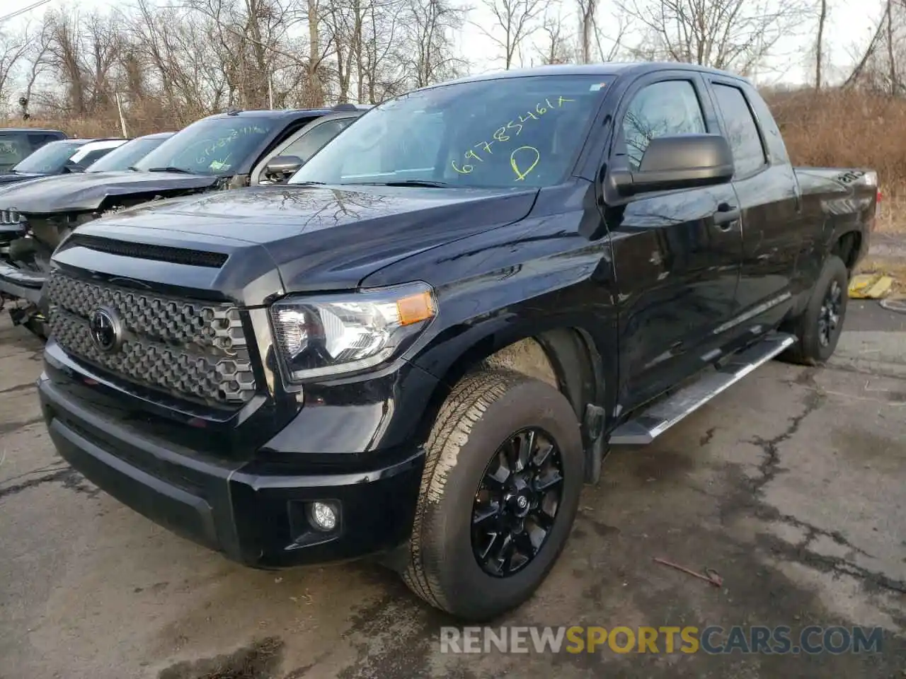 2 Photograph of a damaged car 5TFRY5F10MX276950 TOYOTA TUNDRA 2021