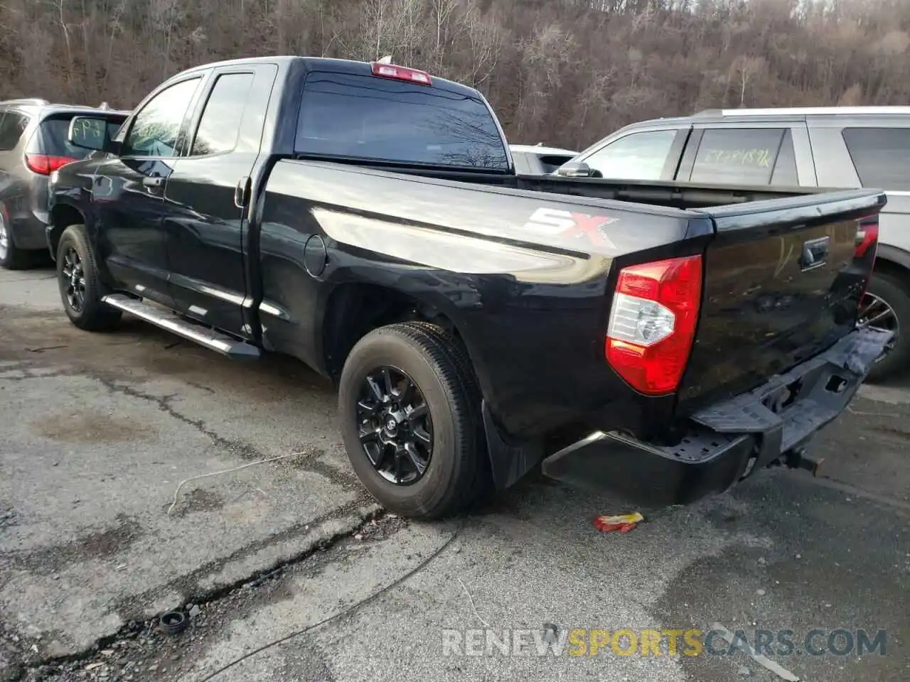 3 Photograph of a damaged car 5TFRY5F10MX276950 TOYOTA TUNDRA 2021