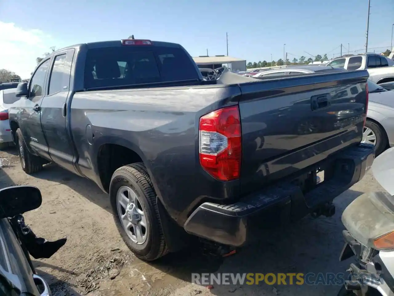 3 Photograph of a damaged car 5TFRY5F10MX293571 TOYOTA TUNDRA 2021