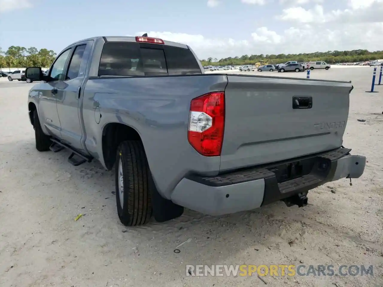 3 Photograph of a damaged car 5TFRY5F11MX286757 TOYOTA TUNDRA 2021