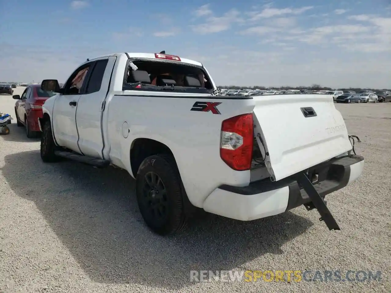 3 Photograph of a damaged car 5TFRY5F13MX275260 TOYOTA TUNDRA 2021