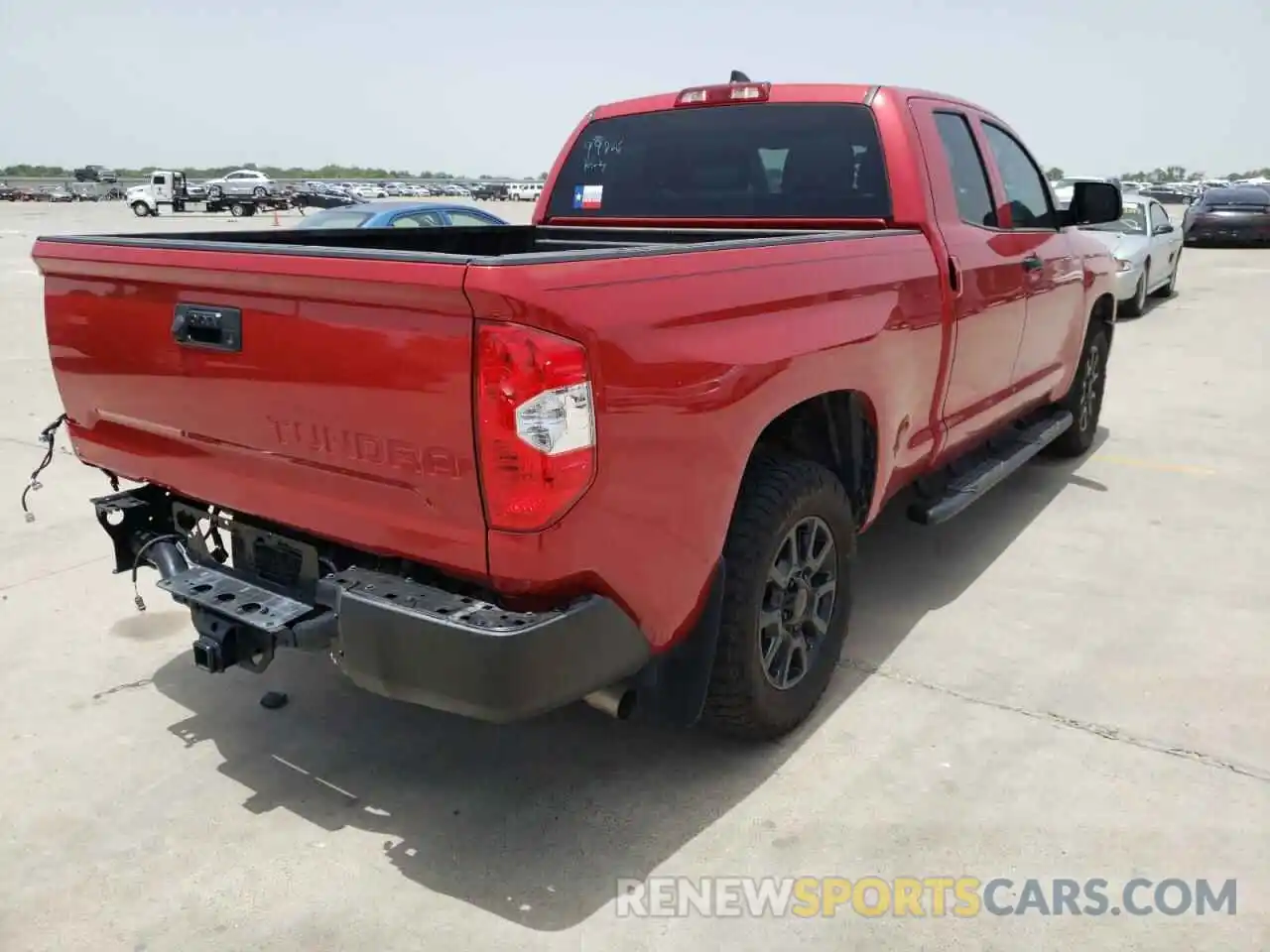 4 Photograph of a damaged car 5TFRY5F14MX282251 TOYOTA TUNDRA 2021