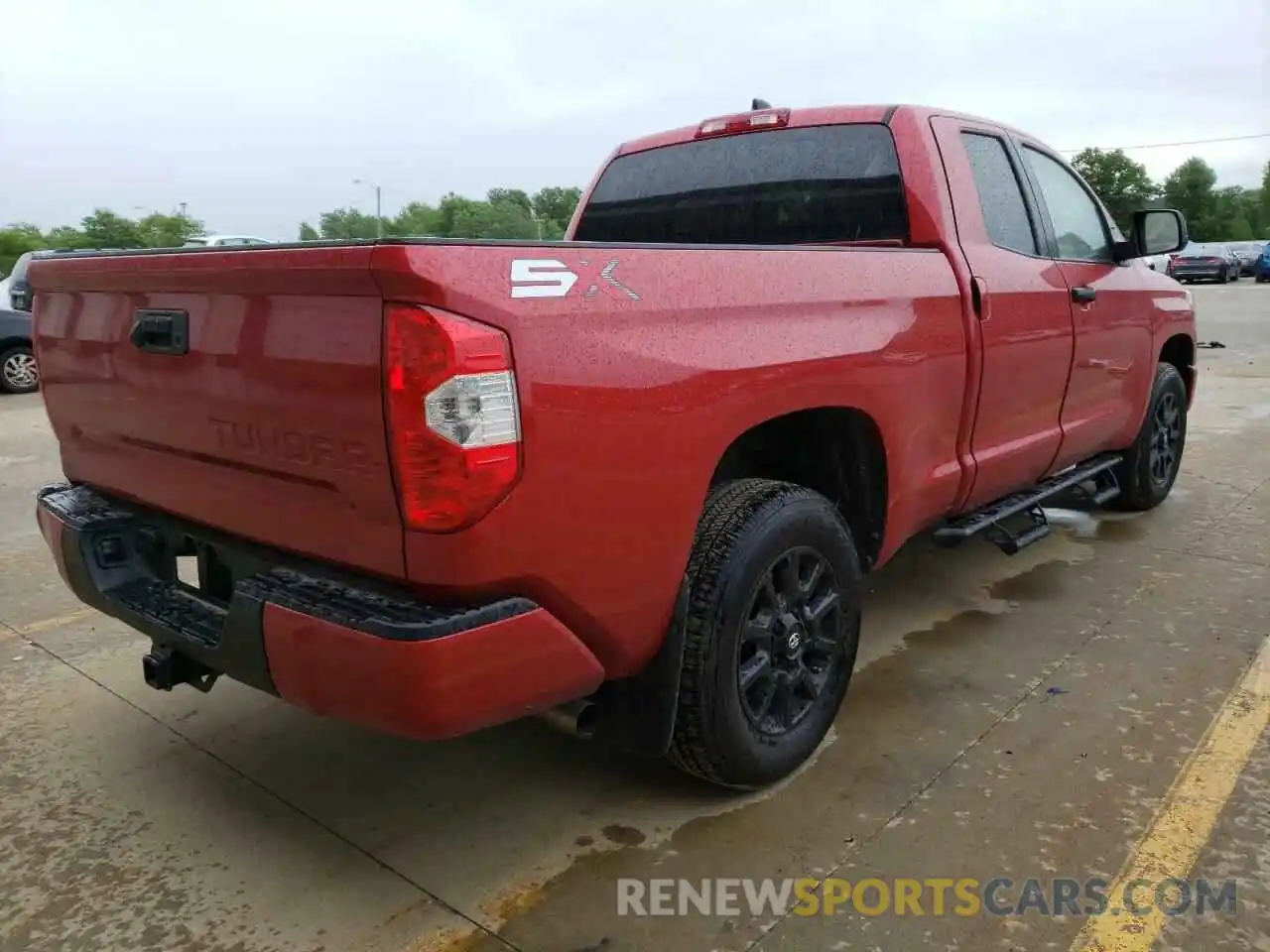 4 Photograph of a damaged car 5TFRY5F15MX299172 TOYOTA TUNDRA 2021